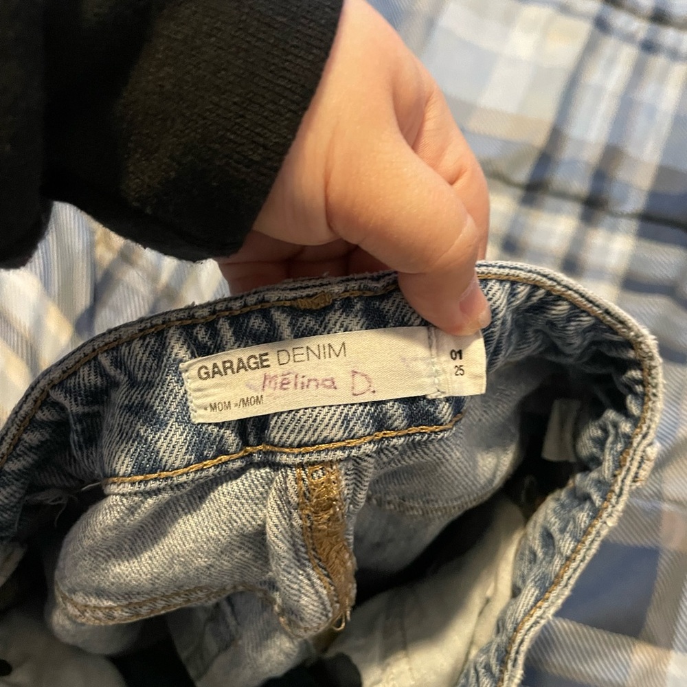Distressed Blue Jeans - Picture 3 of 3